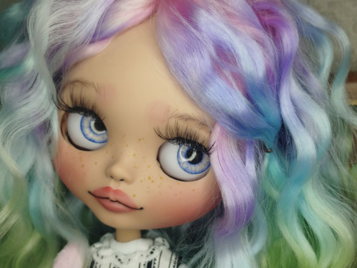 Custom Blythe doll, OOAK blythe, Blythe Custom, Blythe Doll, sweet baby soft rainbow hair